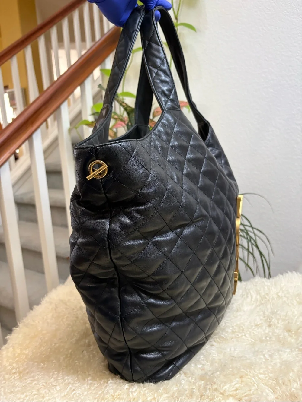 Saint Laurent Black Quilted Leather Icare Maxi. *EUC, NO CALL OUTS